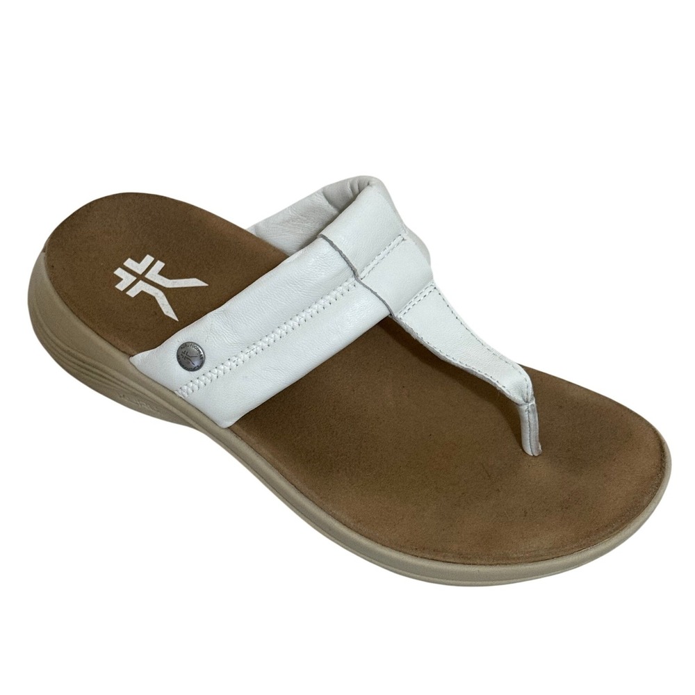 KURU Womes Luna Thong Sandal 11 White Leather Orthotic Comfort KURUCLOUD Coastal